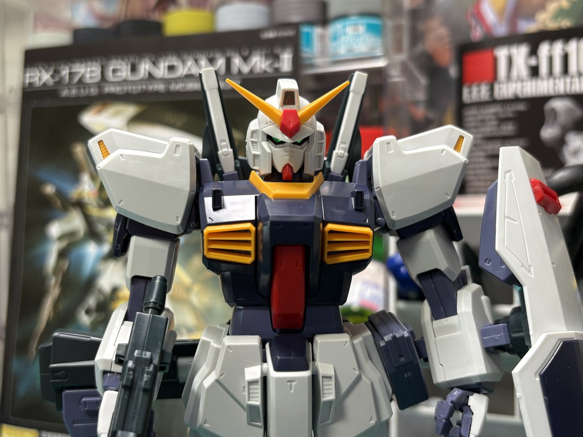 takno02's tweet photo. MGガンダムマークIIエューゴ版
ぱち組終わり！
シンプルなのに満足度高いキットだった。（足のフレームがちょいむずい印象…）

マークIIを作ったら、Ζと並べるだろう？
誰だってそーする
俺もそーする https://t.co/fPvXqutfAP
