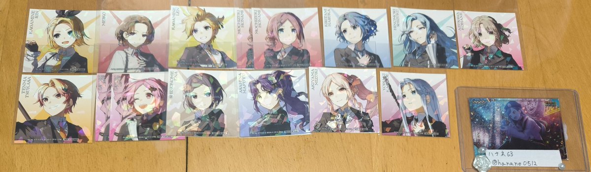 hanane0512's tweet photo. 【交換】プロセカ 感謝祭 箔押し缶バッジ ステッカー シール 特典 グリ缶

【譲】ミク リン レン ルカ MEIKO
KAITO 一歌 咲希 穂波 志歩 みのり 遥
愛莉 雫 こはね 彰人 冬弥 司 えむ 寧々 類 奏 まふゆ 絵名 瑞希

【求】同種杏

※お声がけが重なる場合は良い方

お気軽にお声掛けください🙇🏻‍♀️ ̖́- https://t.co/8ERxJI6koV