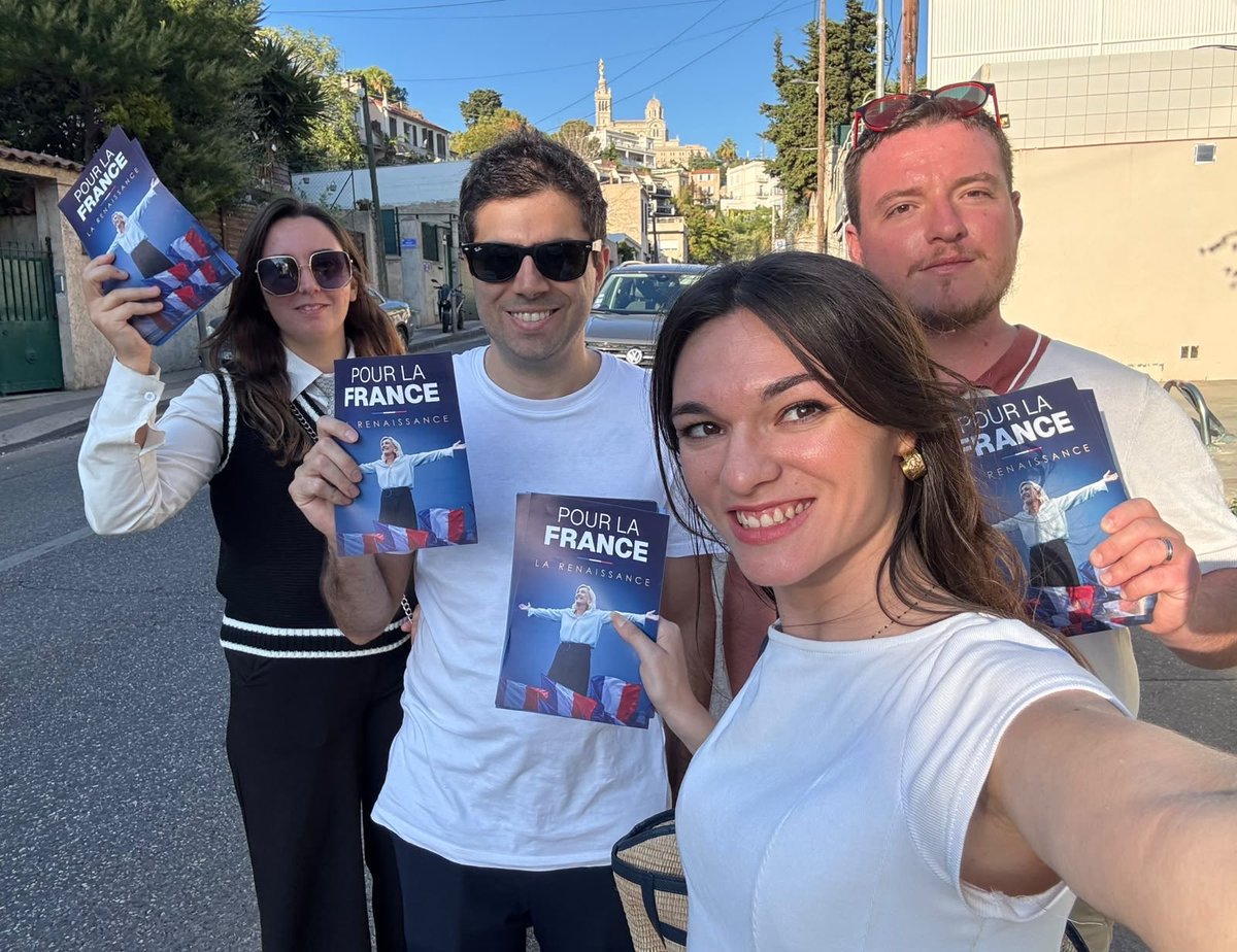 RNJ_13off's tweet photo. Pour la France et la Provence @MLP_officiel et @J_Bardella 🇫🇷 https://t.co/tAEhqpa91x