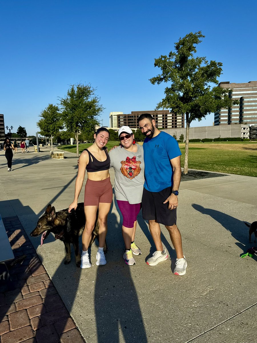 Mariellena21's tweet photo. 5K complete! πββοΈβοΈ Making gains one step at a time. Proud of the progress, the consistency, and showing up for myself. Hereβs to getting stronger with every mile! πͺπ #5K #MakingGains #Progress #KeepGoing #IrvingISD https://t.co/215vHhPREO