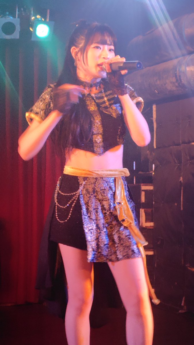Mc313_2500's tweet photo. 2026/09/13　渋谷Star Lounge
Tri-Sphere pre.『月城めり卒業ライブ』
この4人体制の思い出を噛み締めるようなライブ。
これからの新体制へ羽ばたけ!
#とらいすふぃあ
#がおーはるたん https://t.co/Di5Kr11M0a