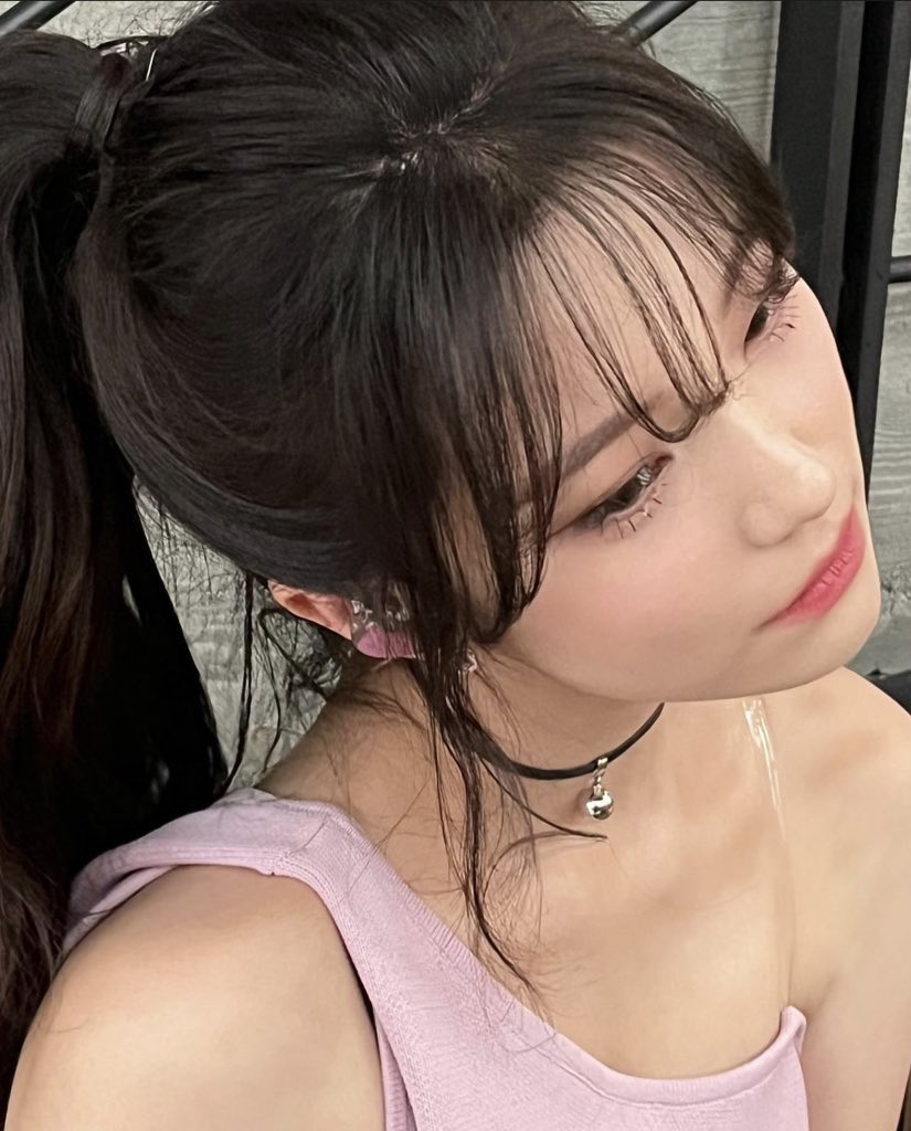 picsofjiheon's tweet photo. prettiest https://t.co/LHIawYGO4T