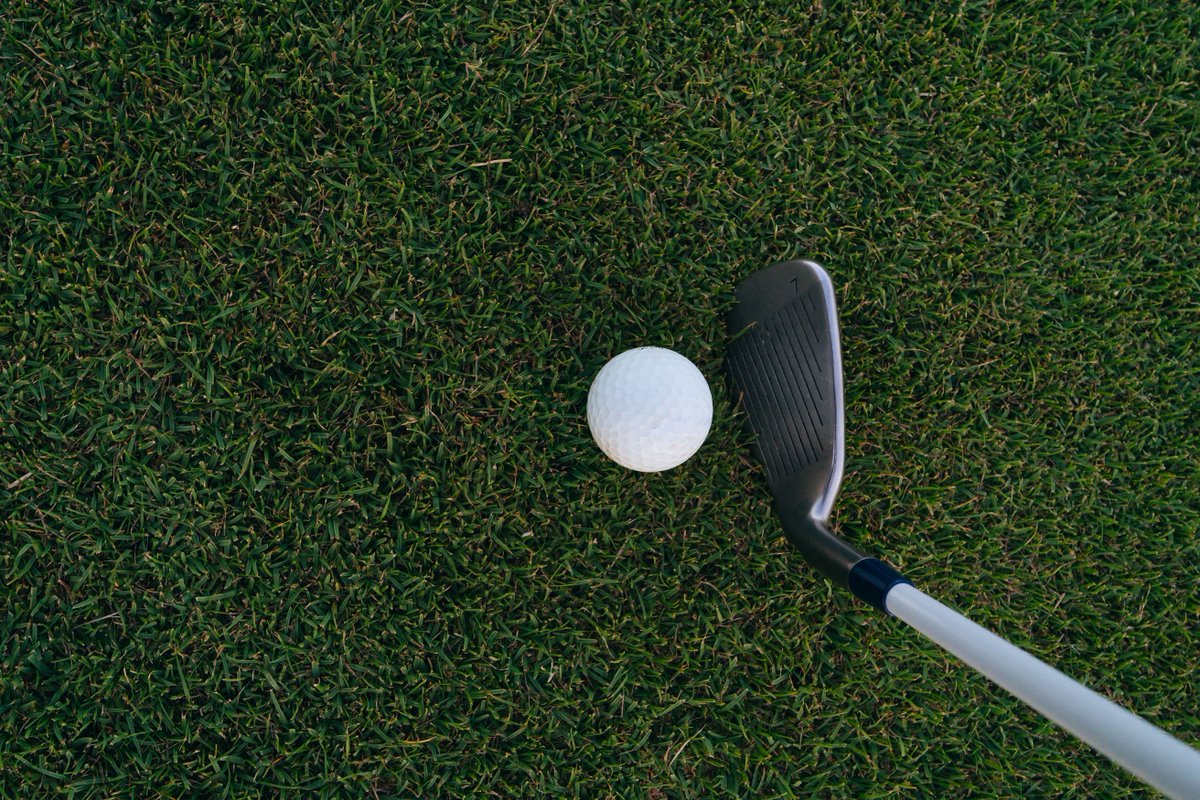 cvhijvemyoavq8's tweet photo. A busy survey ended, then I played golf at the parkland station by the quiet bridge. Under cool light, calendar overload gave way to calm stillness and simple momentum. #WorkdayGolf #OutdoorReset https://t.co/pmKz1xBX2L