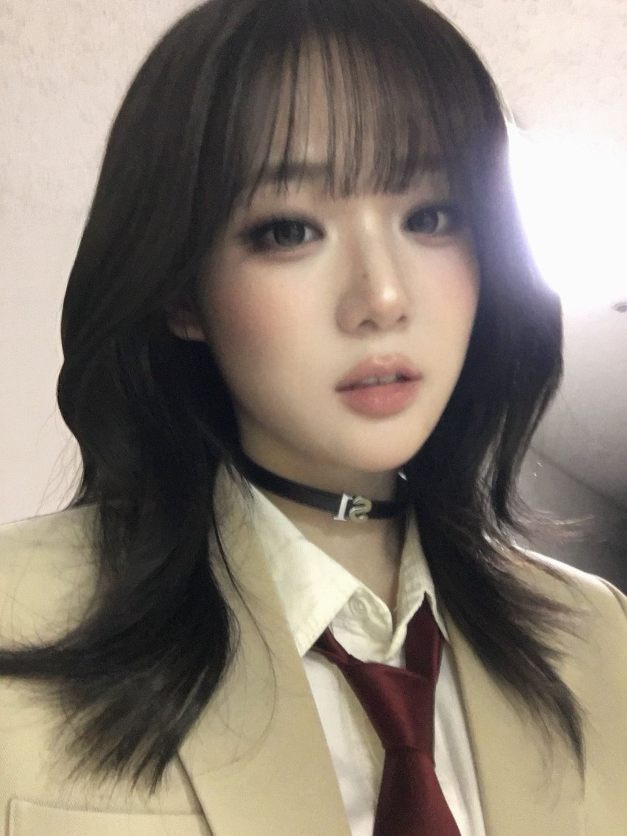 S2O806's tweet photo. 260919 코스모톡 #윤서연 https://t.co/ktKmsu9uDK