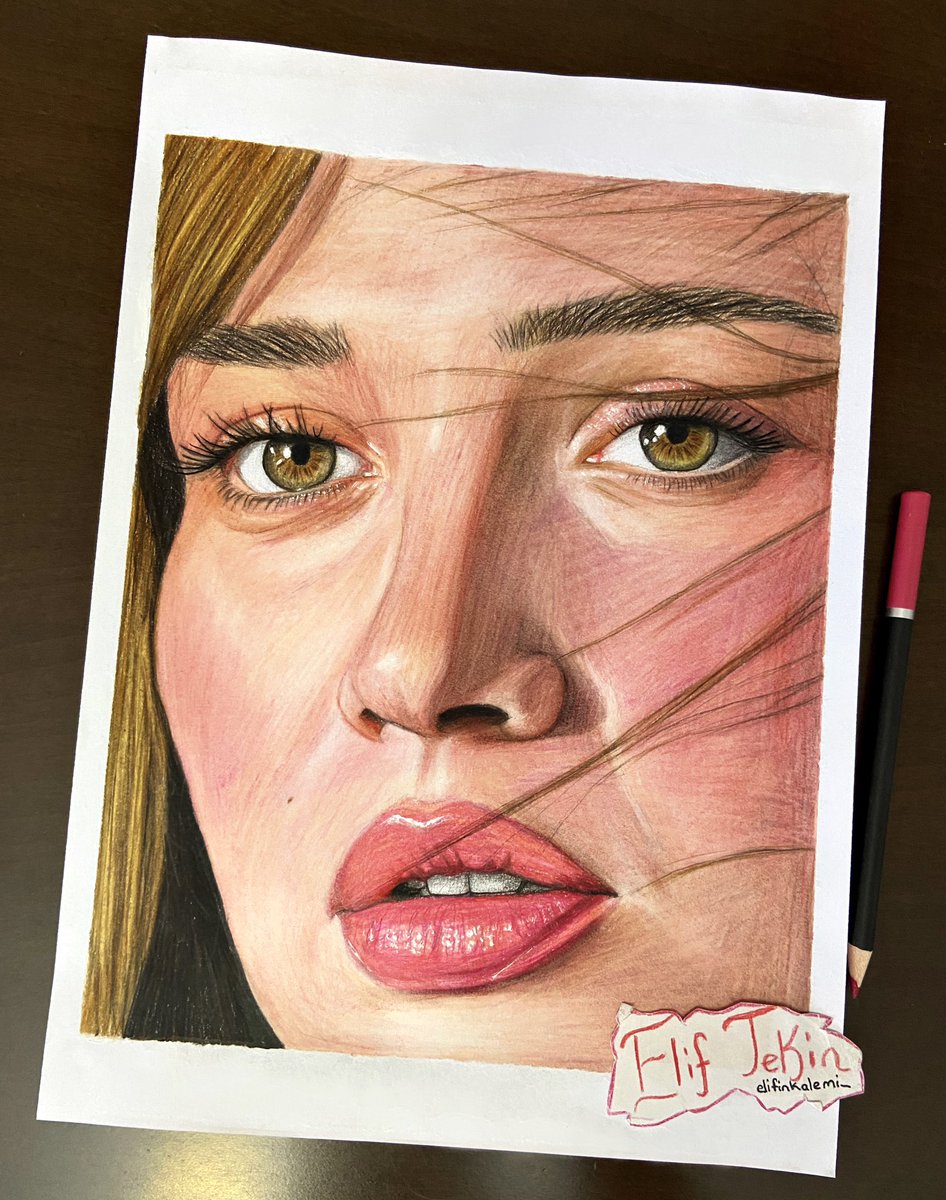 bulutlaraesir_o's tweet photo. bu face card çizilmesin de ne yapılsaydı..
ve işte kalemimden CEREN AYRUK.✨✍🏻
#cerenayruk https://t.co/Jf9zbn0N3z