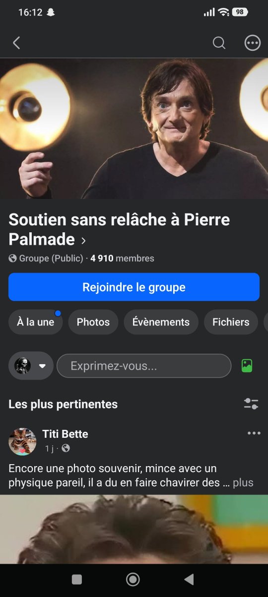 lecoz57250's tweet photo. serieux @facebook @Meta @finkd  Vous laissez se groupe existé ? https://t.co/eb8cVAGnMG