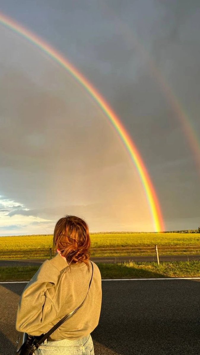 MunLightOfSham_'s tweet photo. Pitbull - Rain Over Me ft. Marc Anthony https://t.co/9zRgqbLrkn via @YouTube😔😔😔😔😔😔😔😔😔😔😔😔
God puts rainbows in the clouds so that each of us - in the dreariest and most dreaded moments - can see a possibility of hope.
🥺🙈😔🤫
They got you , we told you don’t tweet 🙈 https://t.co/pZywEMA3NX