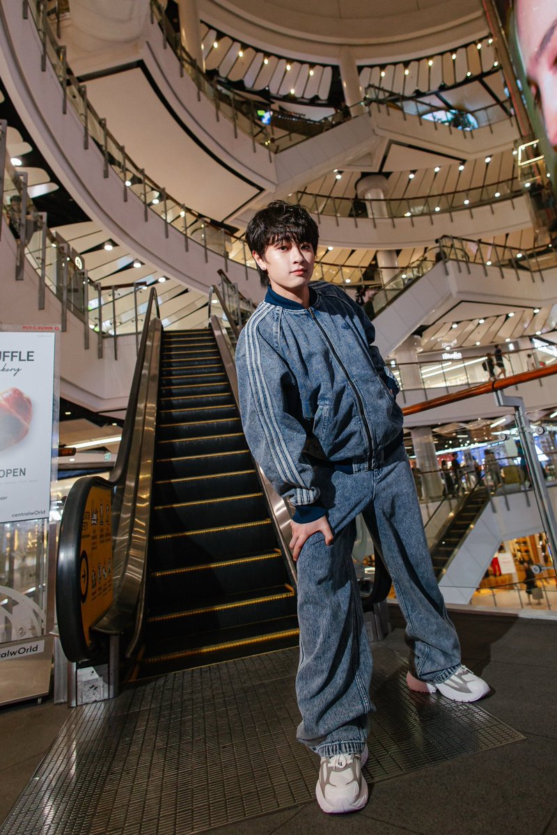 CpnLife's tweet photo. การแต่งตัวก็เหมือนความรัก ถ้าใช่ให้choose 🩷 

cr. เวฟซิ่ง 

#StateYourStylexWave
#StateYourStyle #ถ้าใช่ให้choose #waavetnp #CentralPattana https://t.co/GGFvhjK0Qm