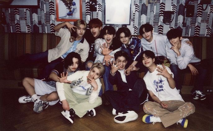 teupopbase's tweet photo. #SOJUNGHWAN shared in today’s acceptance speech at The Fact Music Awards (TMA) that #TREASURE are in the middle of their album preparation!

We hope #JUNKYU will be there for the upcoming comeback❤️🐨 https://t.co/PimMATzaGN