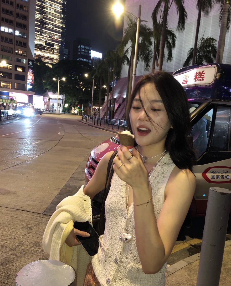 xiaoyang5202000's tweet photo. Life is your own ability. What kind of life to live. Do your best, do what you can, and be happy. https://t.co/lyXLjUkzwc