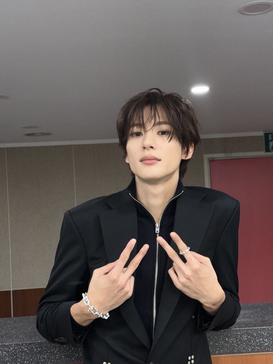 b2bnton tweet picture