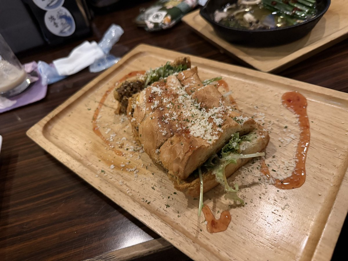 Re_Peperon's tweet photo. 今日も飲みに来てますわ〜！
二次会はカラオケ https://t.co/aLsy2mcnsQ