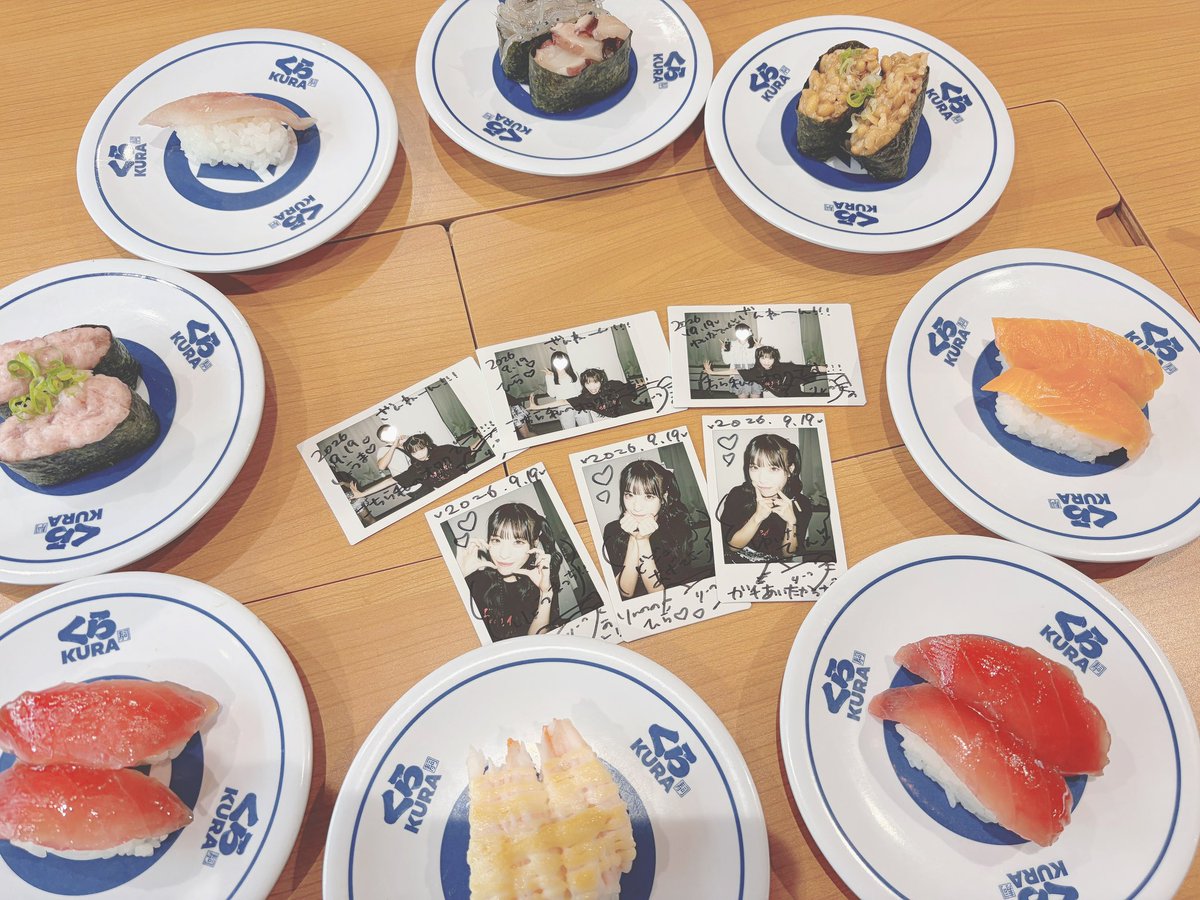 hira___1121's tweet photo. 久しぶりに集まれた ⊂( ᴖ ̫ᴖ )⊃スキヤキ会💜 https://t.co/gPwJshpLNs