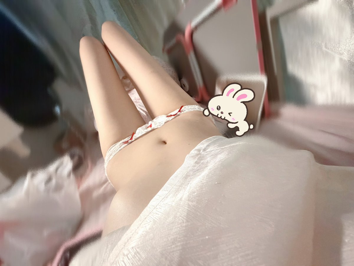 Silverrain_r's tweet photo. 谁想倾听我原生家庭 https://t.co/XBtmkiGuUZ