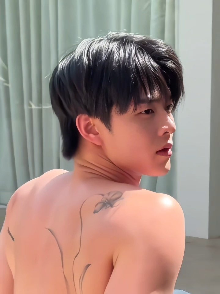 firzaGyu's tweet photo. 😝🤘 melet melet yang mematikan https://t.co/ZfTjNbD4SQ