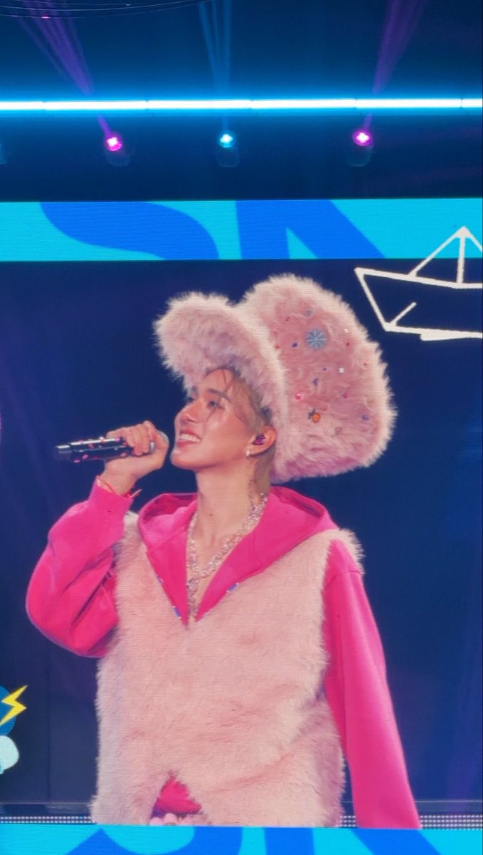 imminine's tweet photo. ไอ้เชี่ย น่ารักมาก ㅠㅠ

#SkyNaniSToTheNFanconD1 https://t.co/lVQiZzz7Hs