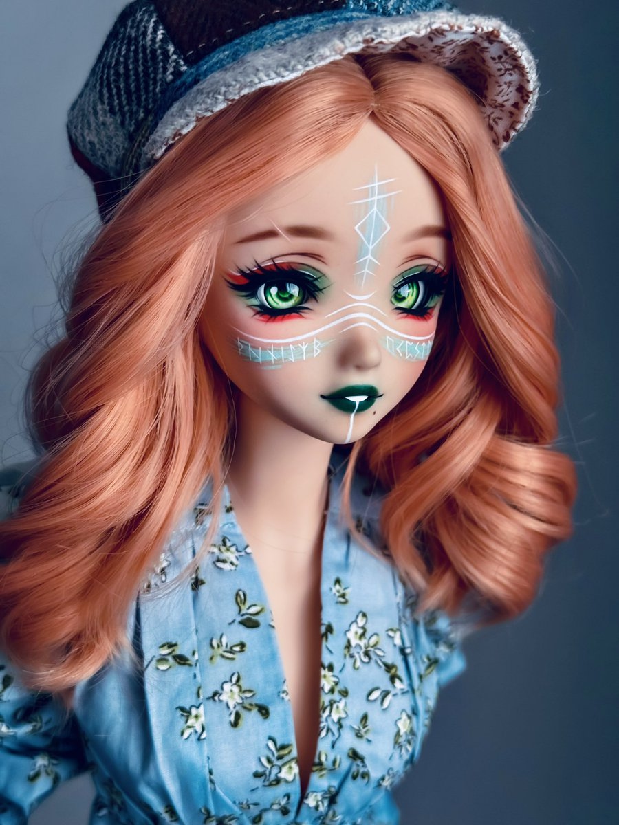 MimiBarnard's tweet photo. Gazing out the window at the world outside πβ¨
#smartdoll #smartdolls #bjd #fashiondoll #doll https://t.co/9YrCHqw7tb
