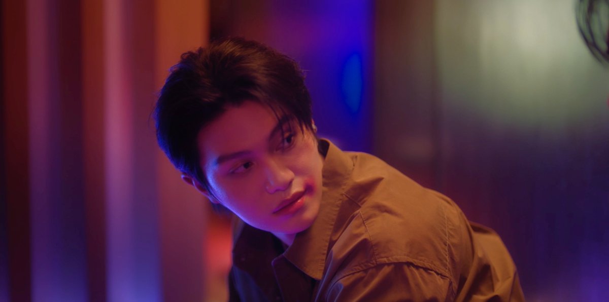 GMMTV's tweet photo. ใครมันจะไปเอนจอยฉากดราม่าล่ะ ดีนก็ 🥺
#YouManiacSeriesEP4
@Williamjkp1 @EstRvp https://t.co/5wp4X7f1SK