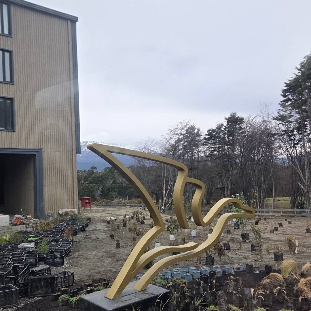 ExperienceCape's tweet photo. The world's southernmost Hotel on Earth, https://t.co/LahyMpBoxP will open in October.

Yahgan heritage is everywhere from the beginning, with a traditional canoe at the entrance.

A touristic boost for Puerto Williams the world's most sustainable and ecological city. https://t.co/TaevdNF9fn
