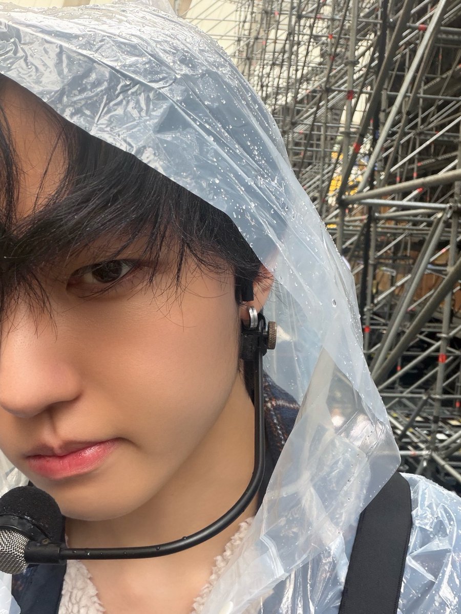 maeilfromho0n's tweet photo. 260919 #정훈 #JUNGHOON 😽🦔 on fromm

📸 https://t.co/YHm5yDVy8W