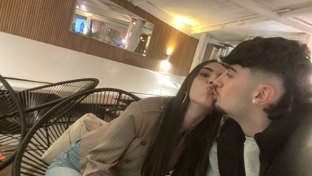 liidddee's tweet photo. las fotos que suben tus padres a facebook https://t.co/ySxXPlkPUd