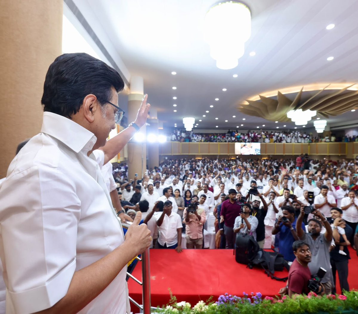 mkstalin's tweet photo. #முப்பெரும்_விழா https://t.co/MTBpX9Ja8H