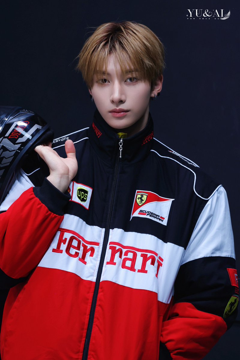 yuandai0427's tweet photo. 260919 Fansign HQ5

レーシングの王子様🏎️

#NEXZ #YU 
#ユウ #유우 
#ネクスジ #넥스지 https://t.co/GSUYdFDHWH