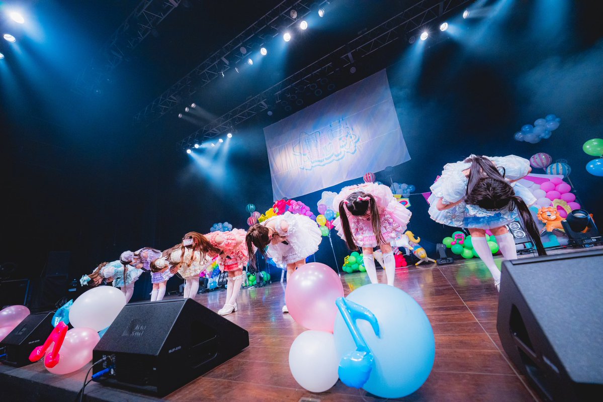 Aivery__'s tweet photo. 本日は
ふぉにコレ！ Vol.5
お越しいただきありがとうございました🪄

本日よりAiveryに新メンバー2名が加わり、
第2章が始まりました✨

この先は7人で大きなグループへと羽ばたけるように
一人一人が力を合わせ、 Aiveryにしか作れない景色を
皆さんと一緒に見ていきたいと思います❕

新たな一歩を踏み出したAiveryを
これからも温かく見守っていただけたら嬉しいです🍒

7人のAiveryを
これからもよろしくお願いいたします🎀💞

#Aivery #アイベリー