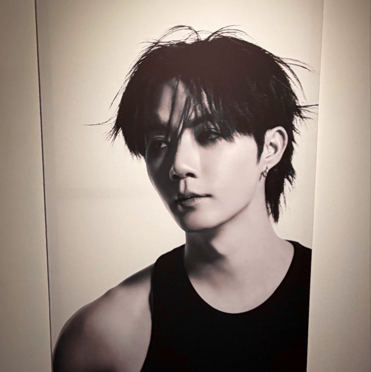 HO_myuniverse's tweet photo. INSOLUTION
PHOTO EXHIBITION

👏

Artist Zee Pruk
Creative Director Pruk Panich

#SUPERSUN
#SUPERSUNxSIAMDISCOVERY
#SUPERSUNINSOLUTIONEXHIBITION
#SUPERSUNEXHIBITION https://t.co/M0M086mbL6
