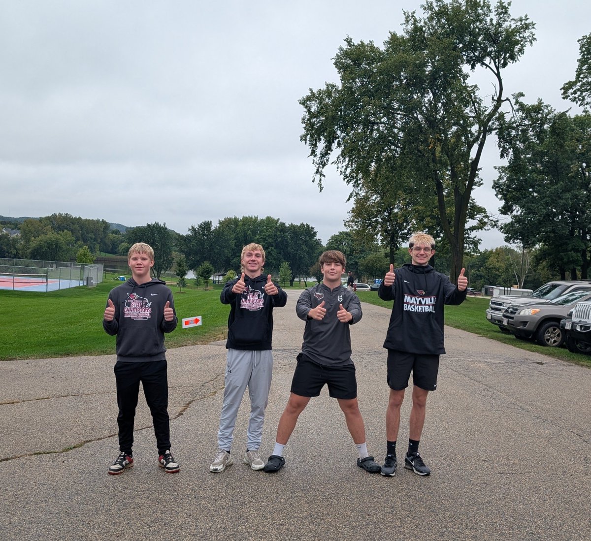 SaraDeckerepcf's tweet photo. Even after a tough loss, these boys are up bright and early to volunteer at the local punt pass kick competition. #Mayvilleproud 

#FN5GL 
#Entry https://t.co/8lQo8O5ncN
