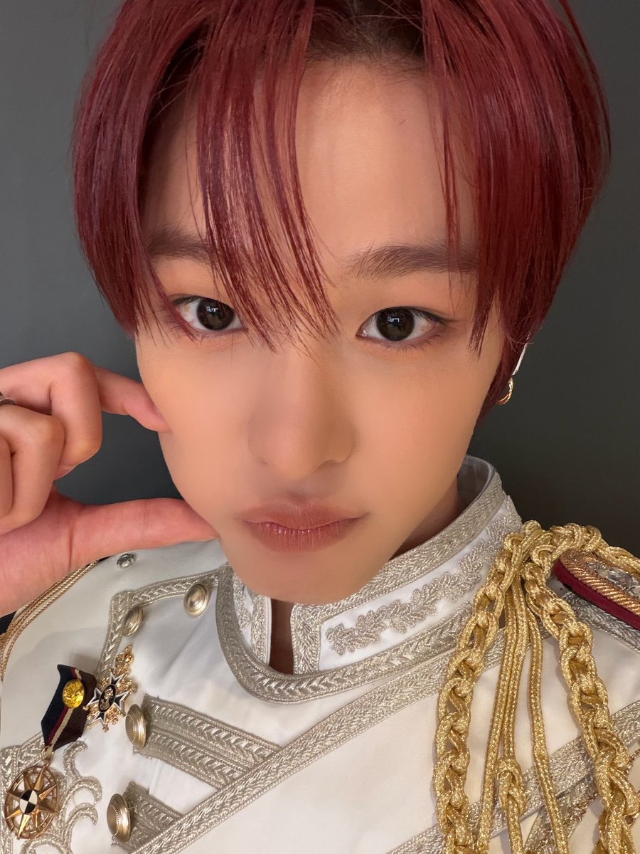rikunomai's tweet photo. 라일왕자 수고했오 🫳🫳 https://t.co/ZMHMpKKwuk
