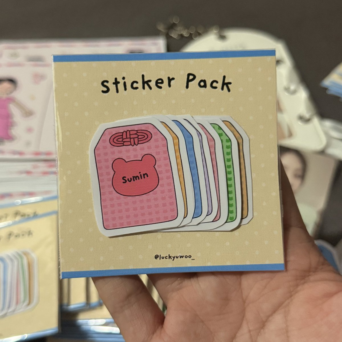 luckyuwoo_'s tweet photo. teddy bear omamori sticker pack + isa stereotype postcard for tomorrow!!! 🧸<3

#STAYC #스테이씨
#STAY_CLOSER #2026_STAYC_FANCON_TOUR 
#STAY_CLOSER_MANILA https://t.co/cUvp79hm7V