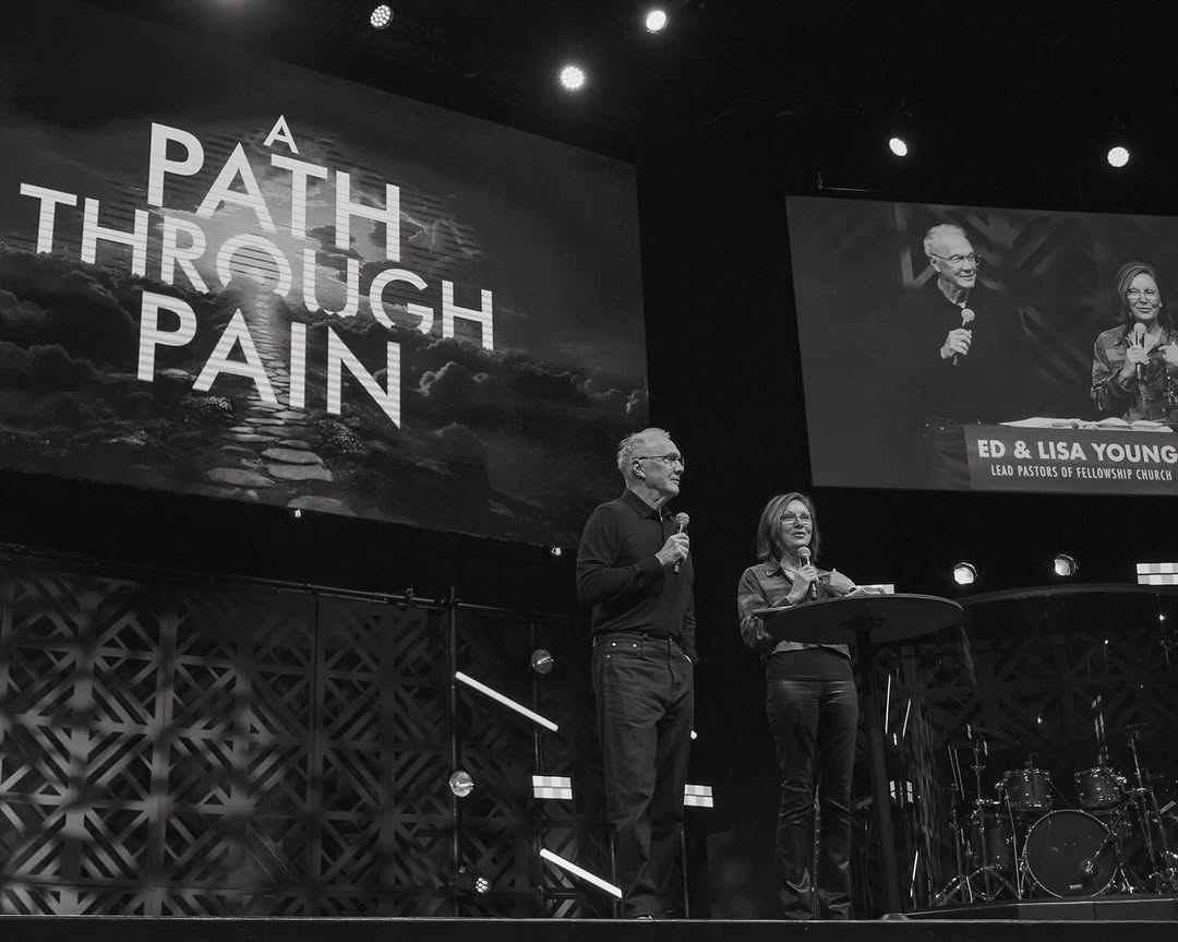 drjonat6dxt's tweet photo. This morning, Lisa and I shared at our friends  and ’ church, . We love this family and are thankful for the warm reception and the impactful morning we had.

Pain is never easy to talk about. None of us voluntarily choose it. But when your life is g... https://t.co/0WHM3yco6Q