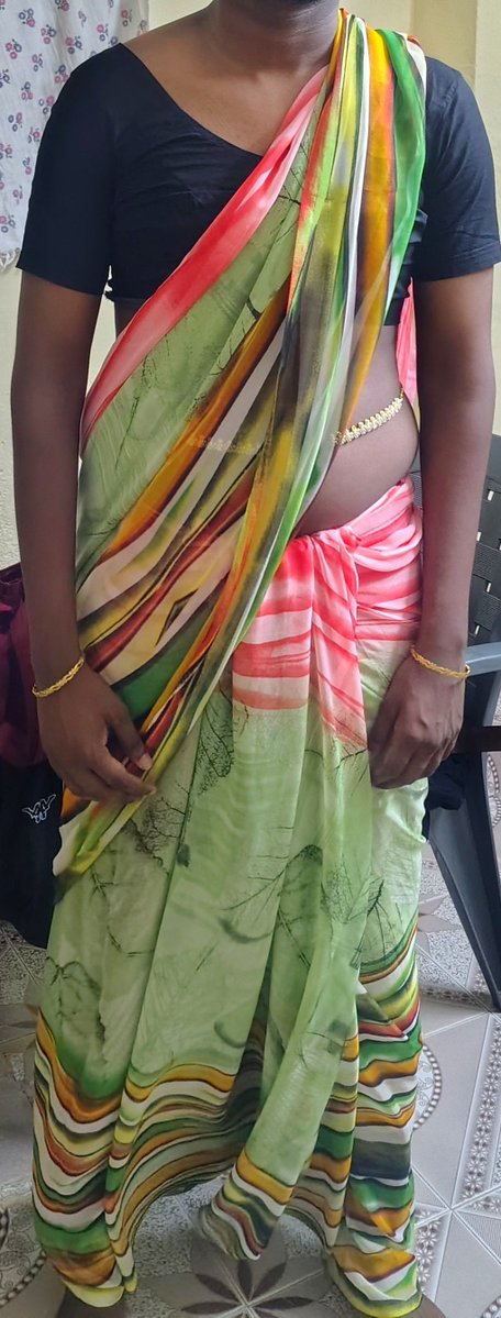 Fahad350280's tweet photo. Guys successfully meet completed...sema romance...f*ck matum Pannala matha ella pannitom🫣🥵😘innaiku anga poitu indha dress tha wear pannirundha...avaruku sema mood agiduchu pathu...mela panjitaru🫣#pottachi #sissy #potta https://t.co/GLFtdZKb6K
