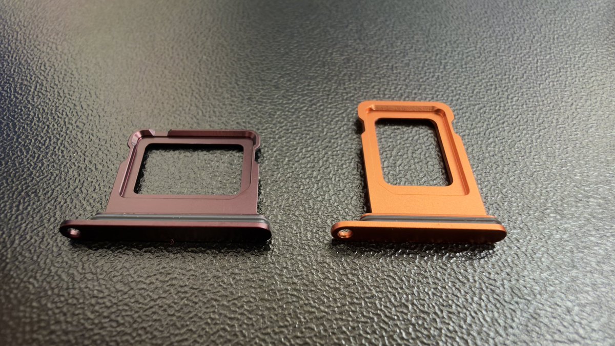 9techeleven's tweet photo. Sim Card tray has been redesigned:
iPhone 18 Pro Max (left) vs
iPhone 17 Pro Max (right) https://t.co/ysrT6p3lsn