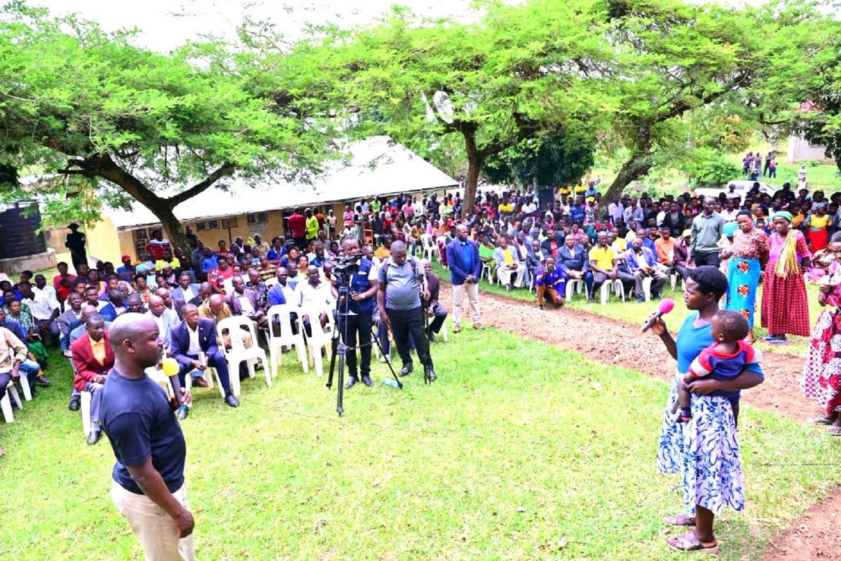 KabuubiMedia's tweet photo. Tayebwa addresses concerns in PDM programme.
Read more details 👇👇👇👇
https://t.co/i3ACUnzJ9s #newstory #pdm #programme https://t.co/X7kgma6jr2
