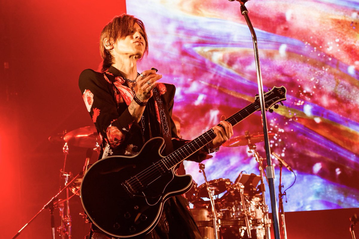 SUGIZOofficial's tweet photo. SUGIZO : COSMIC DANCE QUINTET @ TOMAKOMAI MIRAI FEST2026 on 9/13.
Photo by Chie KATO (CAPS)
#SUGIZO
#Chloe
#MaZDA
#よしうらけんじ
#高岡真也
#COSMIC_DANCE_QUINTET
#CDQ
#苫小牧
#TMF2026
#ミライフェスト https://t.co/9z3wXyJ9WW