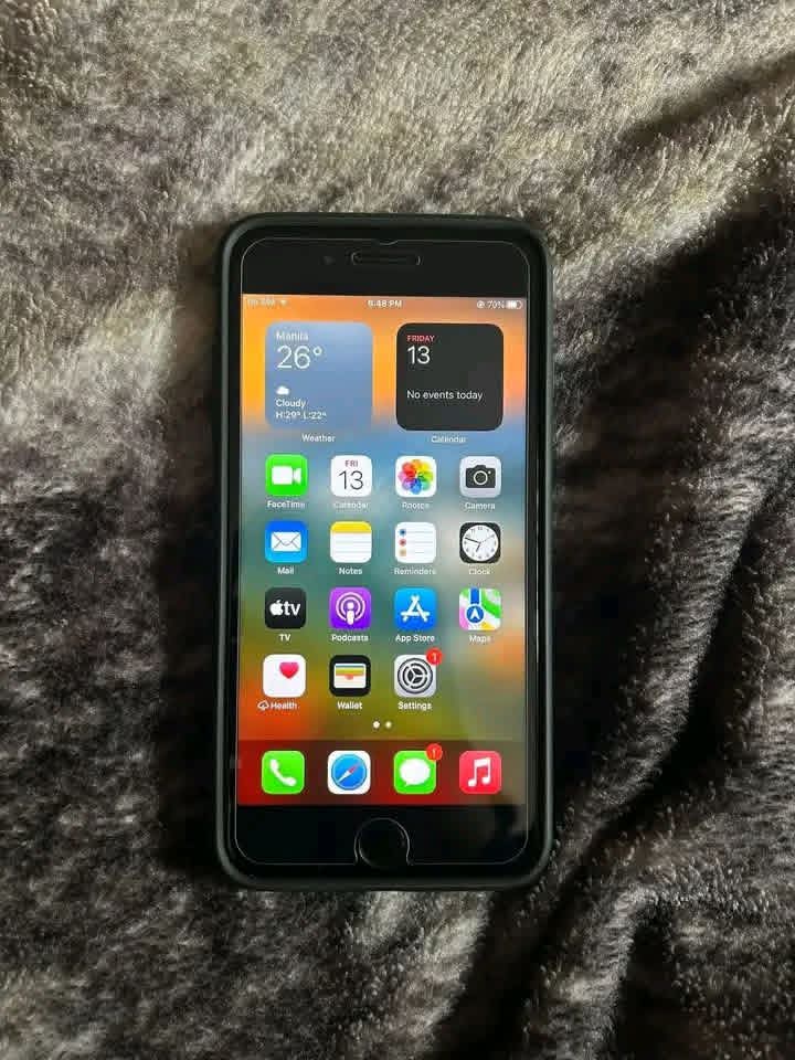 Mike9Xbt's tweet photo. @ZoomexOfficial My first iPhone was the iPhone 8 Plus. Itโs been through a lot, but thatโs exactly why Iโd never want to sell it. So many memories packed into one phone. ๐๐ฑ๐ฅณ๐ฅณ๐ฅณโค๏ธโ๐ฅ
#ZoomexStory #MyFirstIPhone https://t.co/VsdYa9s3Ae