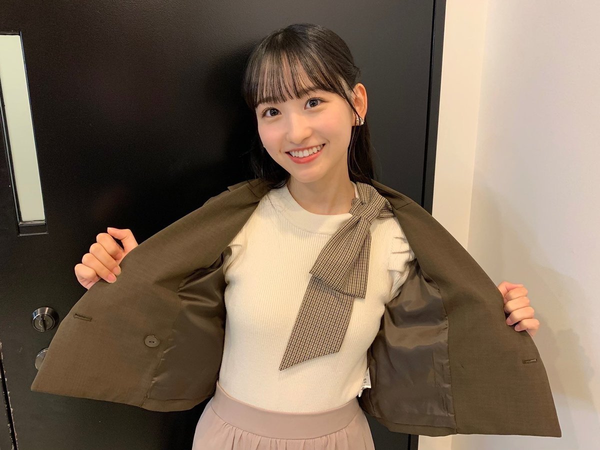 Rena_imep's tweet photo. みんな今日もこんばんはぁっ︎💕︎︎おちんぽさんむくむくさせてぇ︎っ💕︎︎早速れなにへこへこぉっ、、︎💕︎︎ていじめられたい子、、︎💕︎︎いるよねえっ、？︎💕︎︎こーっそり、︎💕︎︎れなのとこおいでっ、？︎💕︎︎︎💕︎︎いじめちゃおっ︎💕︎︎︎💕︎︎ #貼り合い https://t.co/cCNvpAcmja