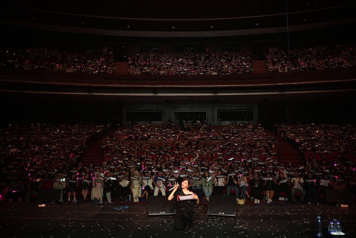 teampmg_kr's tweet photo. Tiffany Young 티파니 영

Edge of Calm Tour in Jakarta
See you at the next stop 🎶

#TiffanyYoung #티파니영
#EdgeofCalm
#TEAMPMG https://t.co/u5yFWKalz5