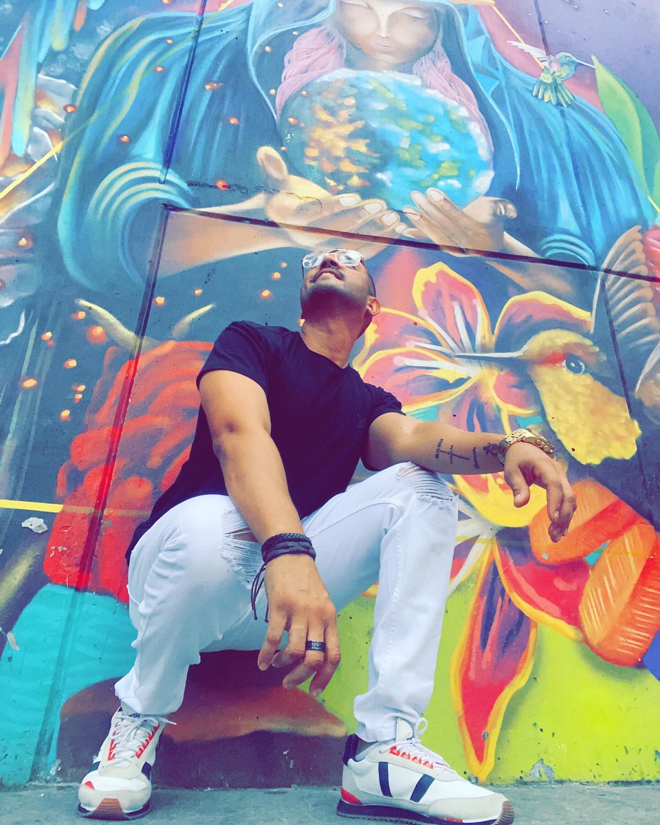 NikiaGuerr3h's tweet photo. Things happen when they’re meant to—neither too late nor too early. Giving your all doesn’t mean you’ll receive the same from others. A good seed doesn’t guarantee a good harvest. Moments are brief, so enjoy them with the people who truly belong by https://t.co/MOzSNjVoEt