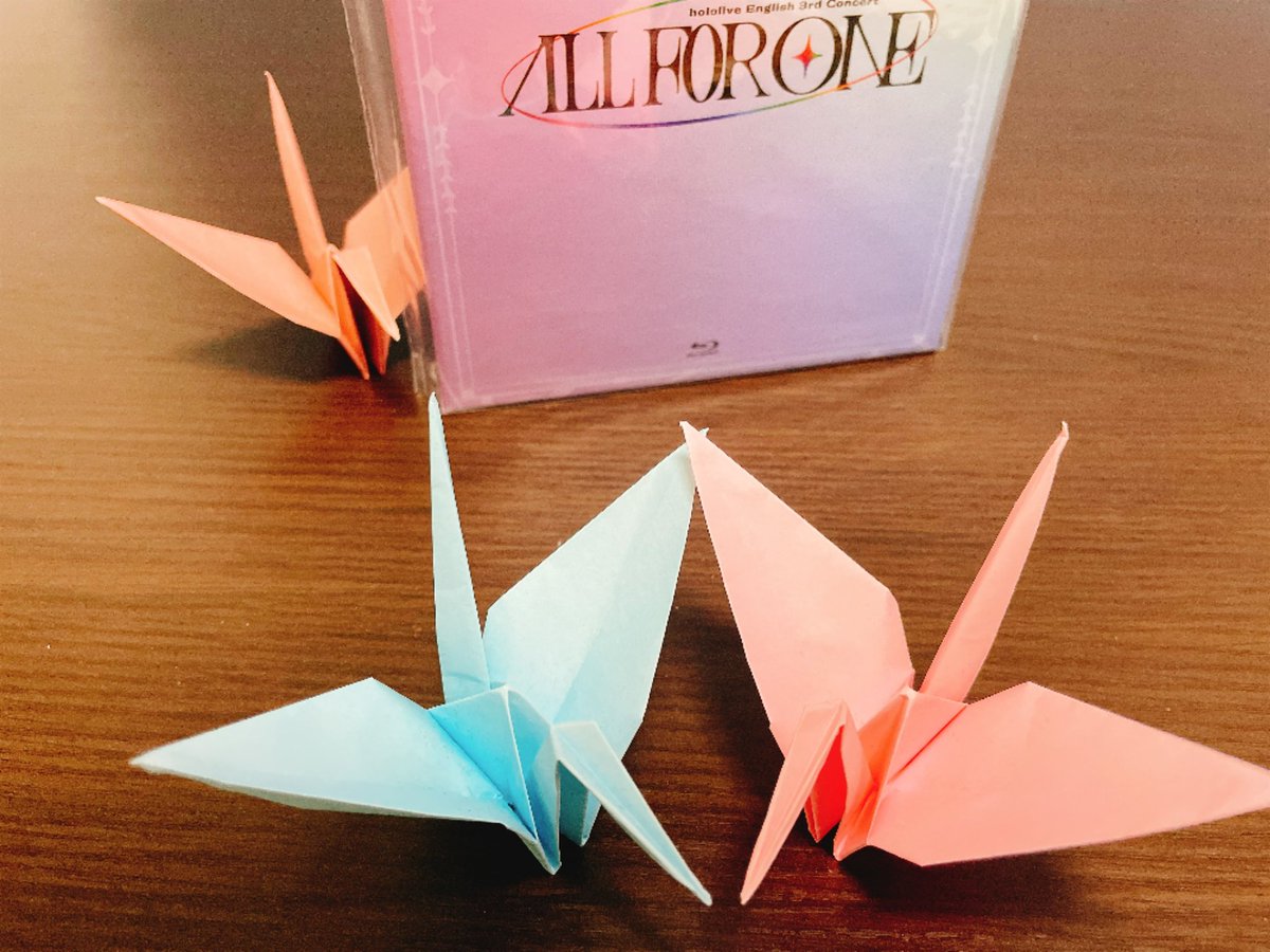 n_meleagris's tweet photo. [Origami cranes for #FUWAMOCO] DAY7

Congratulations on 1 million views for "Tri-Unity♡LoveSystem"!!
I love both Lui-nee who watches over FUWAMOCO like a wall and Lui-nee who has unleashed her desires.🩵🥀🩷

#MococoSupport
#FuwawaSupport https://t.co/oL5Sq3aB2X