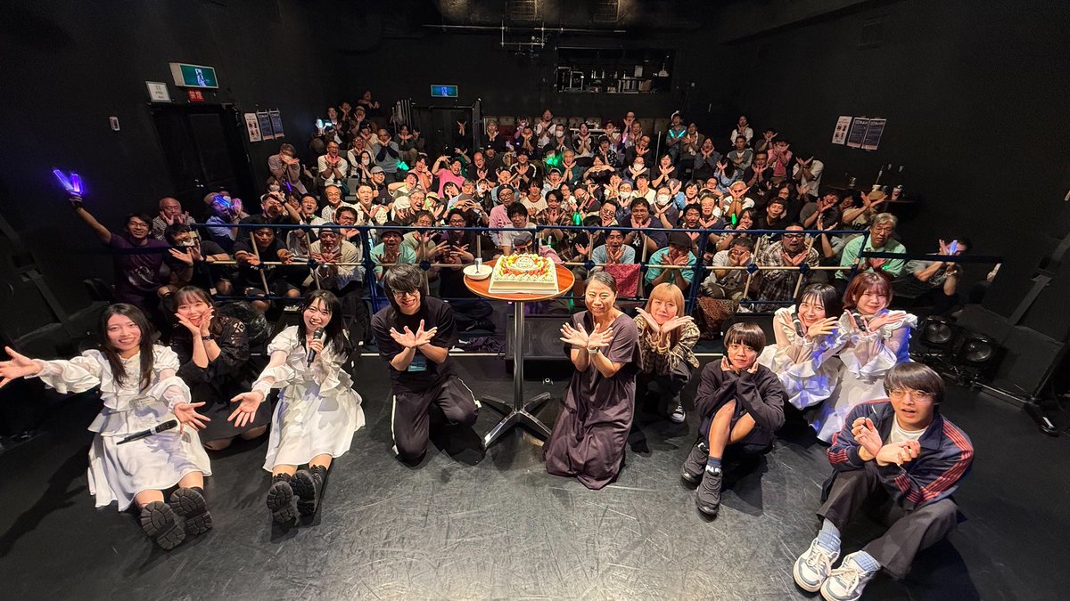 nuance_official's tweet photo. 【セトリとかオコトバとか】

📅2026年9月19日（土）
🚩さよなら mint hall
🏯横浜 mint hall

『蓮水の間』
M1 ぼくはおはなです。
M2 悲しくて仕方ない夜は
M3 星降る部屋で
M4 光と闇
M5 霧のなか
M6 生活
M7 終わらないように

『feeterhythm』
「5人漫才」
・遠く風が聞こえる（城戸海月ソロ）
・ダーリン（蓮水恭美ソロ）
「既浜」
・泪のジュークボックス（汐崎初音ソロ）
「コンサート」
・キラリファンタジー（椰子桃子ソロ）
「異世界」
・猫じゃらし
《作：寺田寛明》

『ヌュアンス』
（前説：川井わか）
SE
M1 シャララ シャララ
M2 love chocolate?
M3 sekisyo
M4 初恋ペダル
M5 青春の疑問符
M6 コロニアルスタイル
M7 ナナイロナミダ
M8 ラ・ブ・ミ・ラ・コ
M9 ミライサーカス
M10 特急 元町・中華街行き27分
M11 タイムマジックロンリー

ありがとうmint hall。

#超最高NUANCE #ヌュアンス #ヌュ