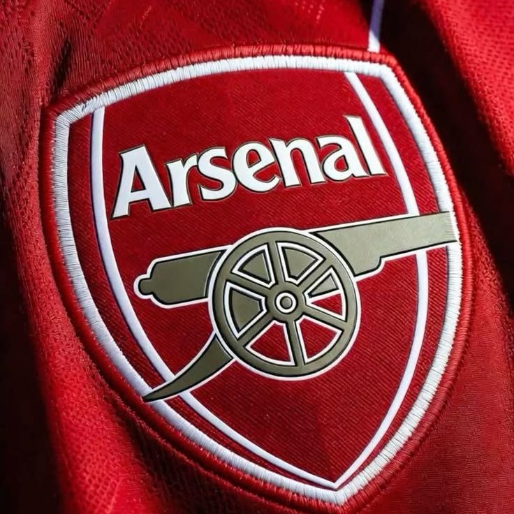 AFCSignal's tweet photo. HT: Brighton 2–0 Arsenal.

We started with a huge lack of focus, and Brighton have been ruthless and very effective.

What does Mikel Arteta need to change in the second half, Gooners? Drop your tactics and subs below! 👇🧠🔄🔴⚪️ https://t.co/H9T9ehHilP