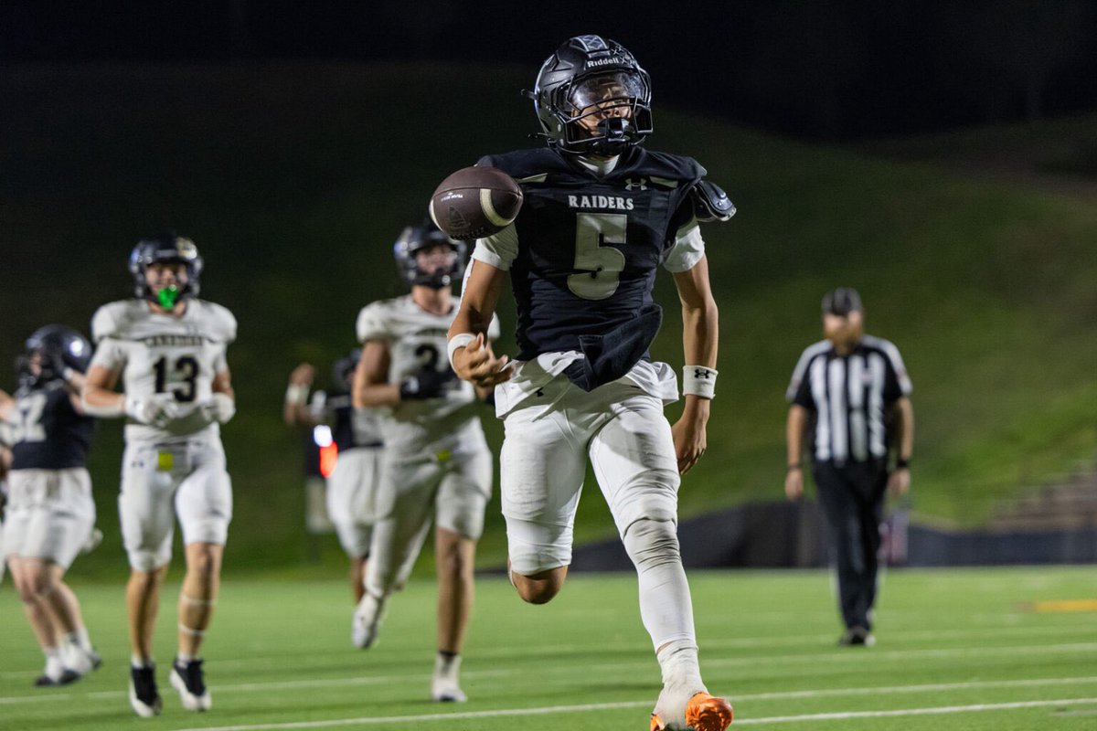 PressPassSports's tweet photo. Randall Raiders roar back to down Canadian in non-district overtime thriller. Story by @Lee_Passmore #txhsfb .. 
🔗 https://t.co/8geG5NsjJi https://t.co/ayv9rKI3gl