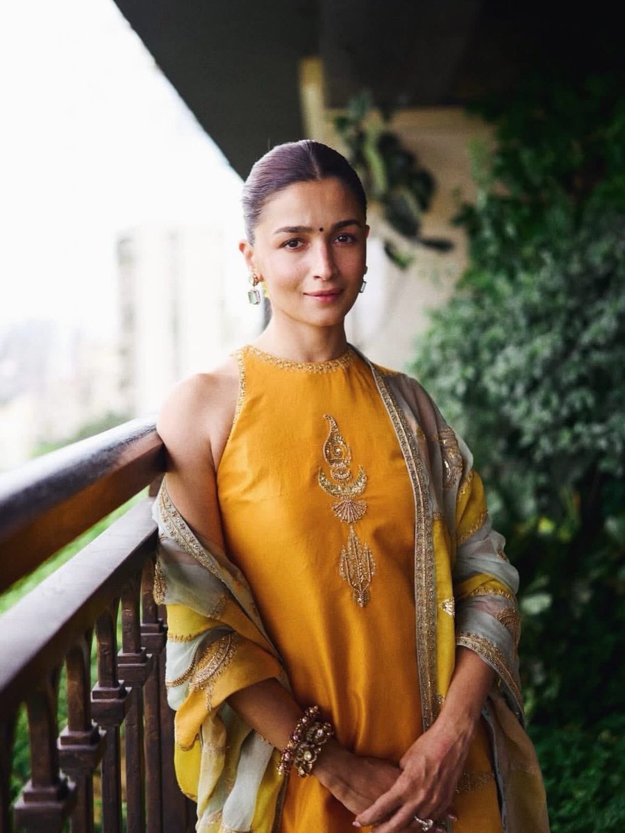 IIFA's tweet photo. https://t.co/0fkYzeeaRI