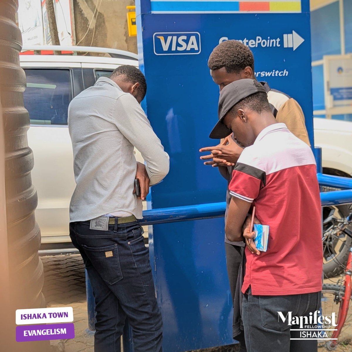ManifestIshaka's tweet photo. 📍 AREA CODE: Ishaka Town
For one will scarcely die for a righteous person—though perhaps for a good person one would dare even to die— but God shows his love for us in that while we were still
sinners, Christ died for us.)
Romans 5:7-8 (ESV)
#ReachOut | #ManifestIshaka https://t.co/jYhMbuPsof