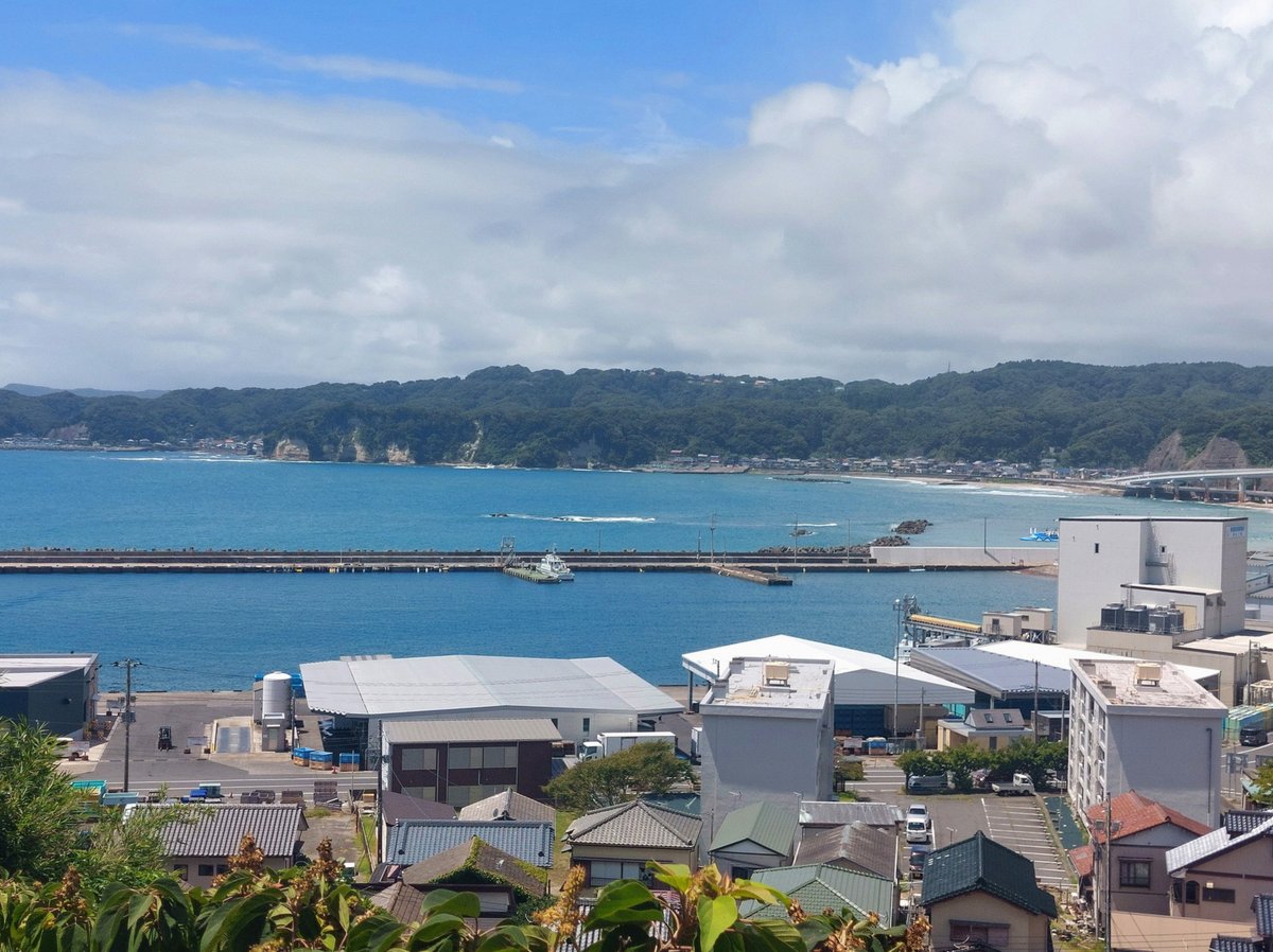 thaibb4's tweet photo. 涙腺ガバガバ過ぎてジョイポリスのライブのｽﾌﾟｽﾀでガチ泣き https://t.co/6p8xWgFMSY