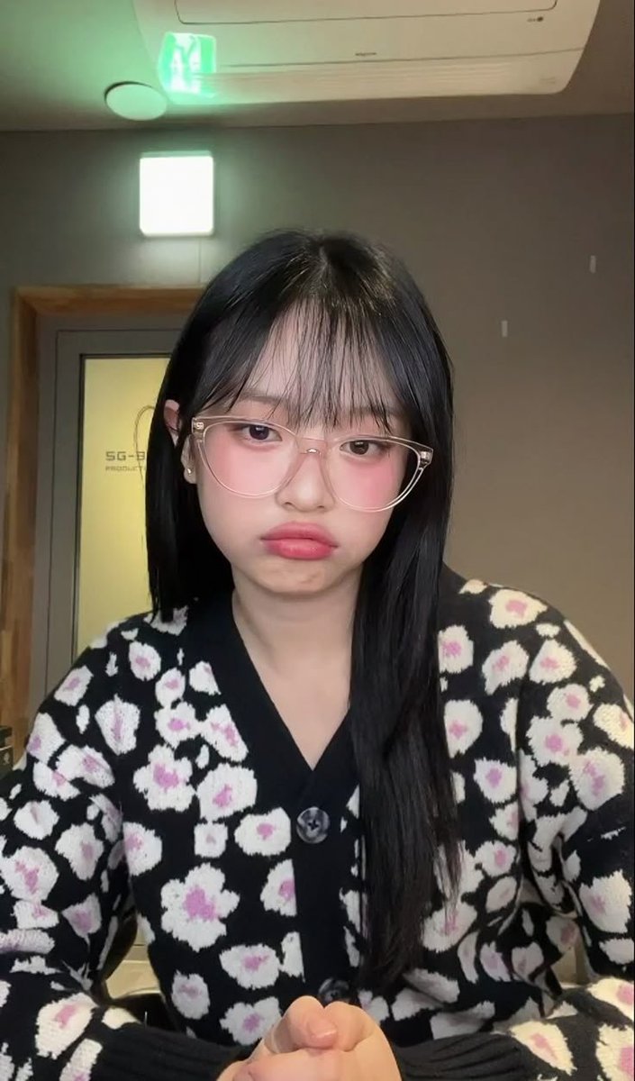 phamgif's tweet photo. #하니 #Hanni #ハニ https://t.co/fFURtrBa3B