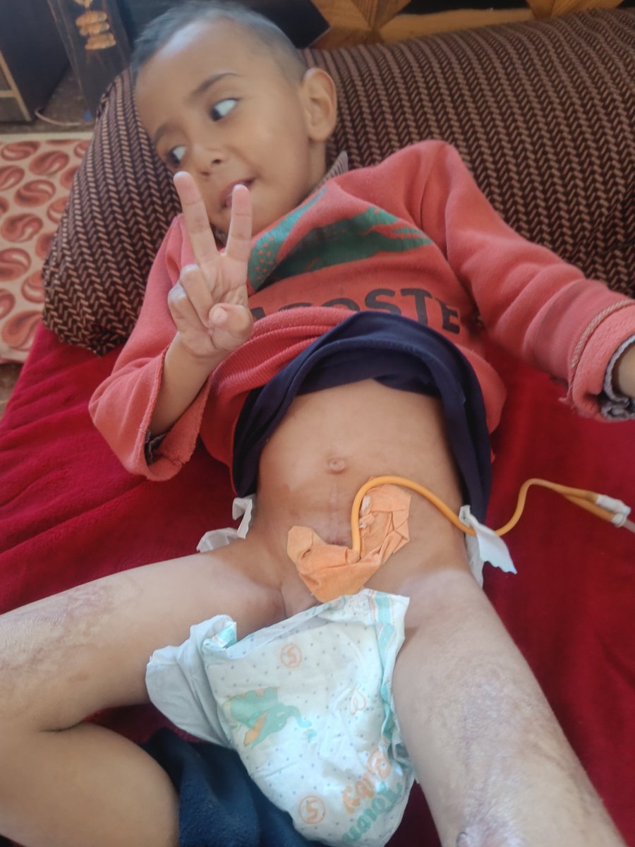 7aya_2011's tweet photo. I feel like my daughter's treatment has become impossible. Everyone just watches her suffer every moment. Please help in any way you can, whether by donating, sharing, or quoting.✌🇵🇸💔
https://t.co/4vIHPefxwv https://t.co/RDoPLonQ4G